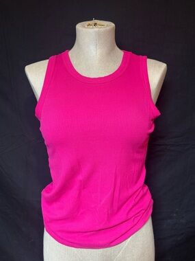 Halogen Vibrant Pink Ribbed Tank